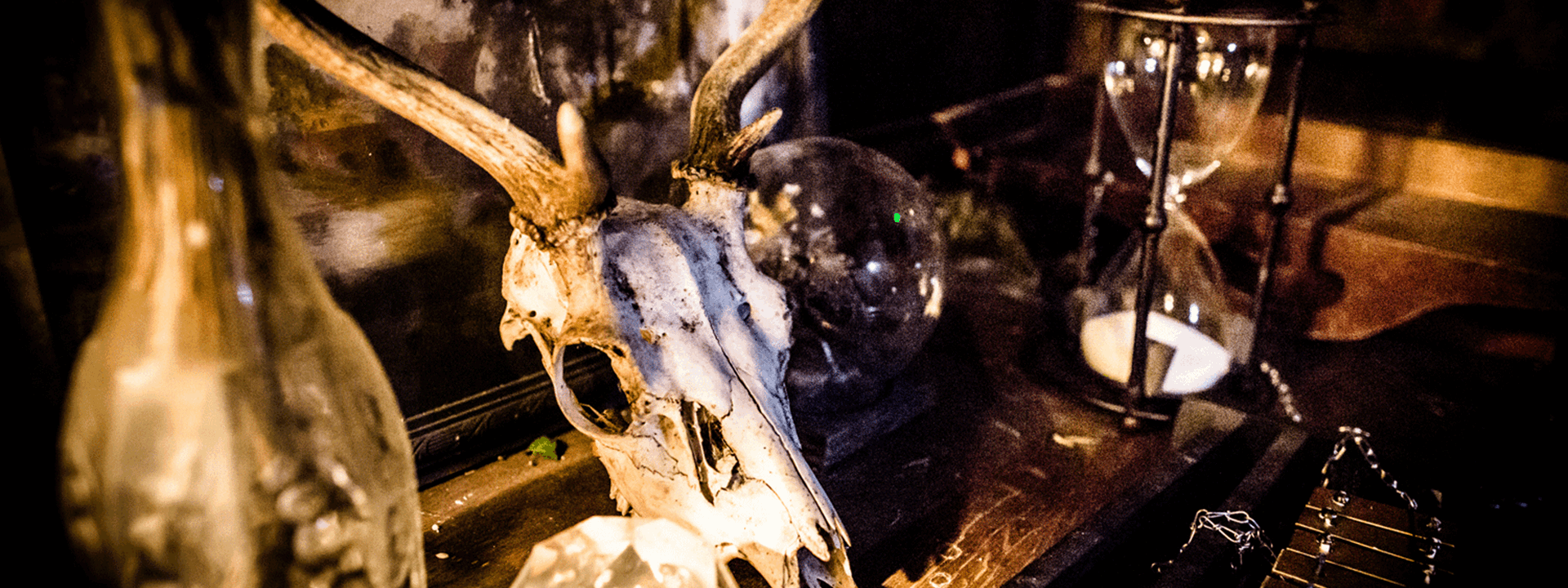 Lady Chastity's Reserve Room Image 1