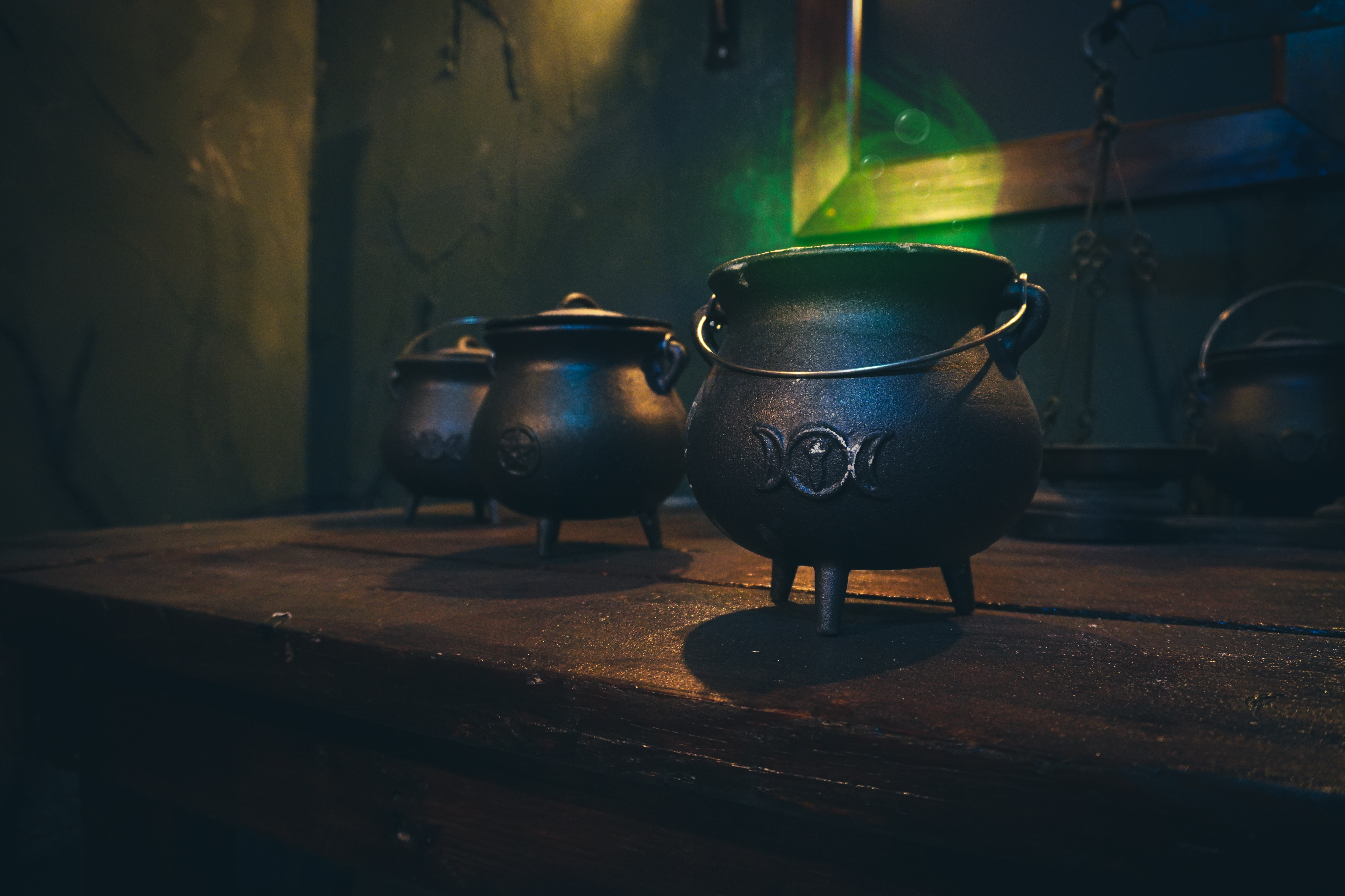 Hexmore: School of Witchcraft & Wizardry Room Image 1