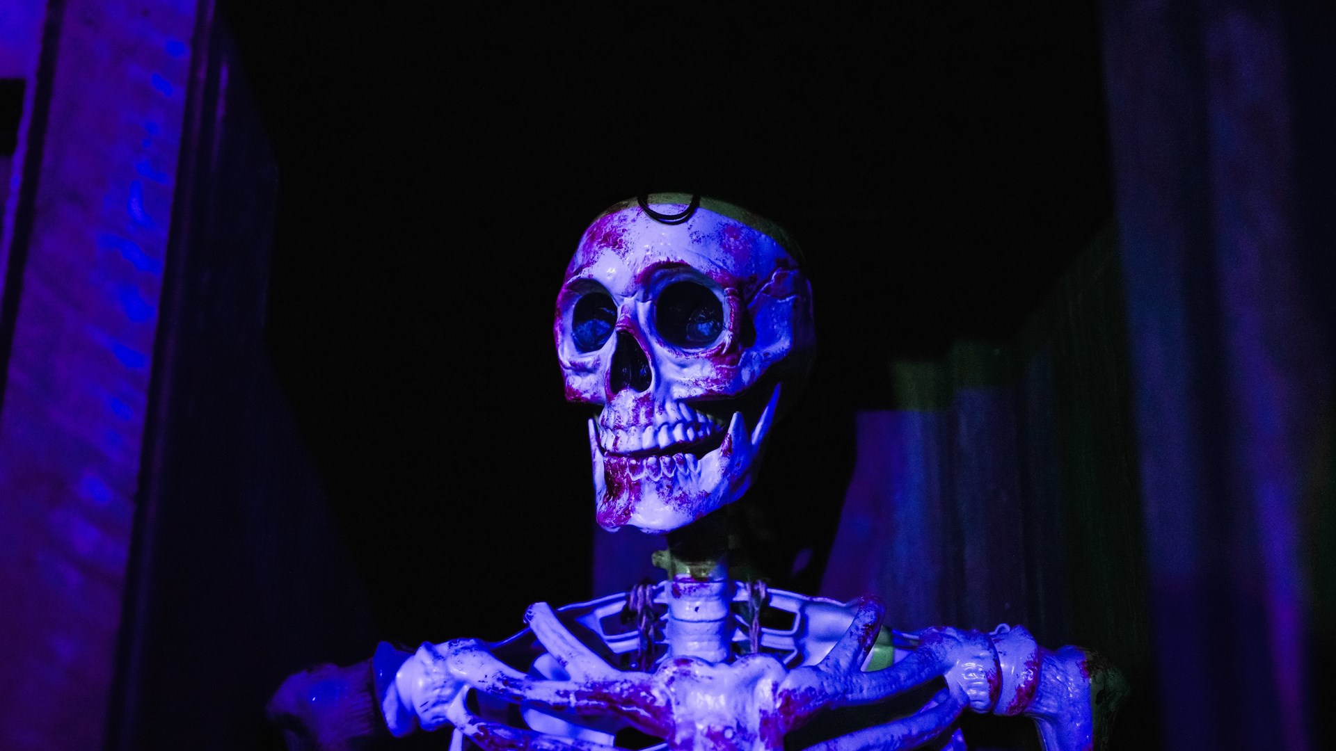 Houdini's Escape Rooms. Creepy Carnival